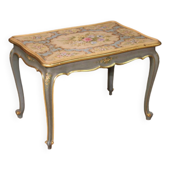 Splendid 20th century Venetian coffee table
