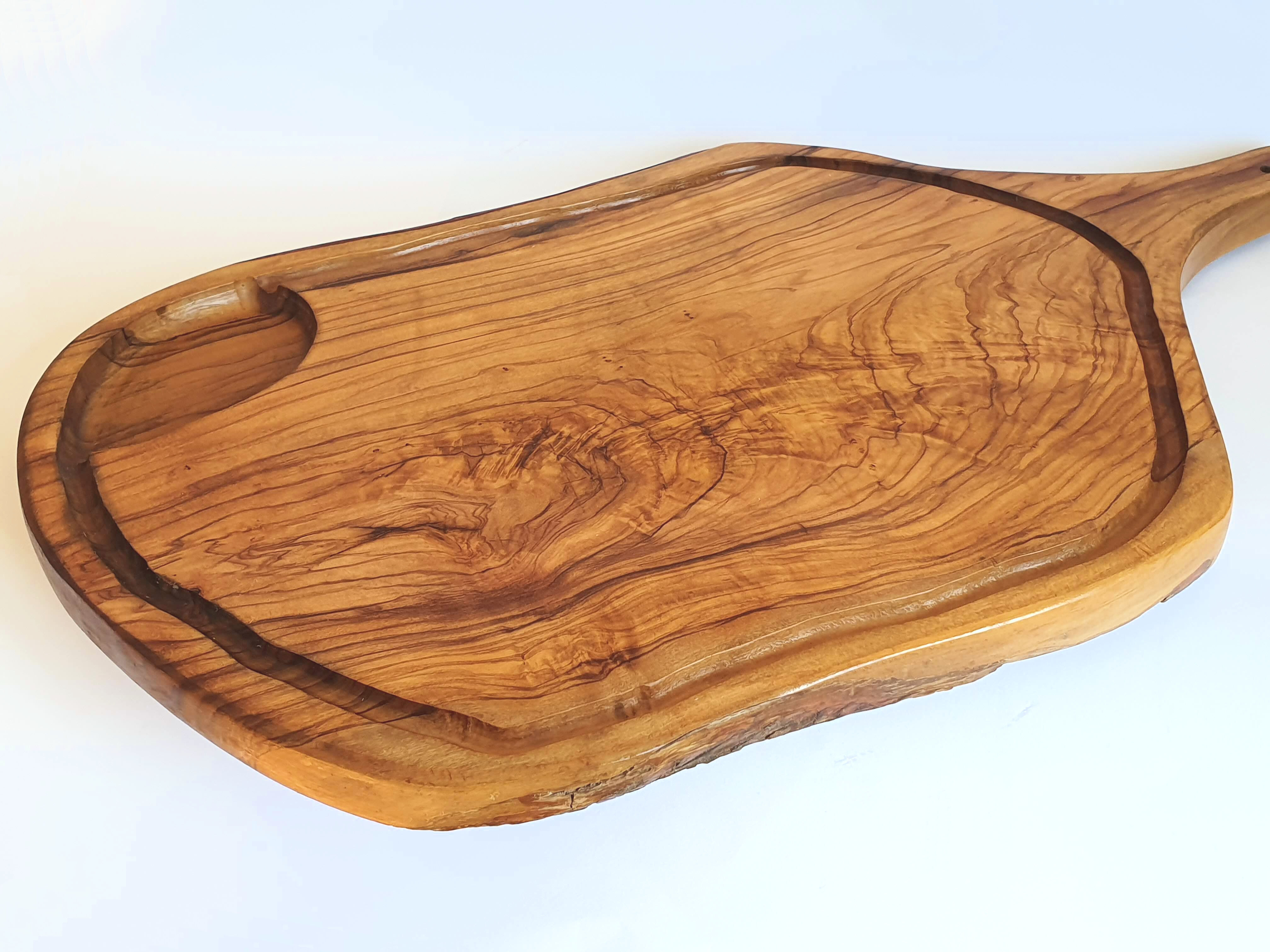 Olive wood cutting board