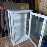 Display cabinet / Silver cabinet with 1 door from the 1950s.