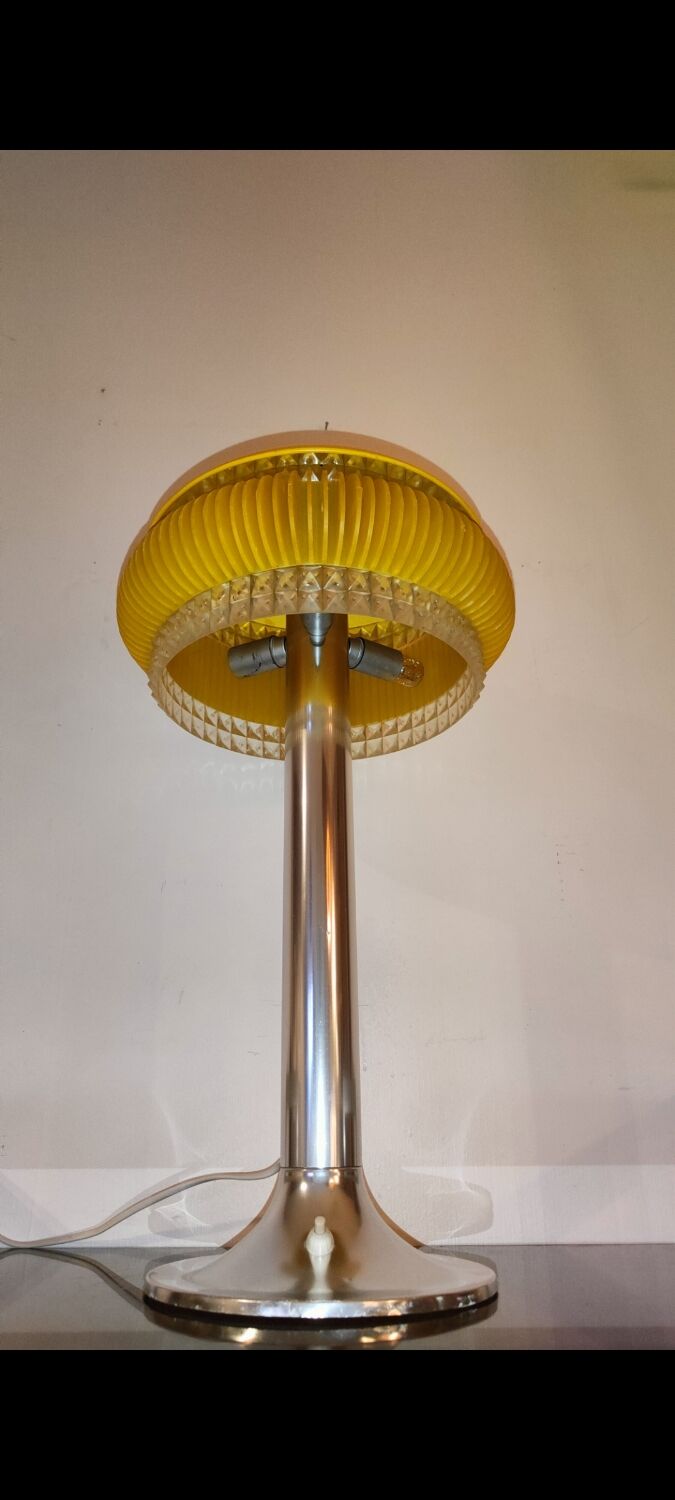 Vintage tulip foot lamp 1980