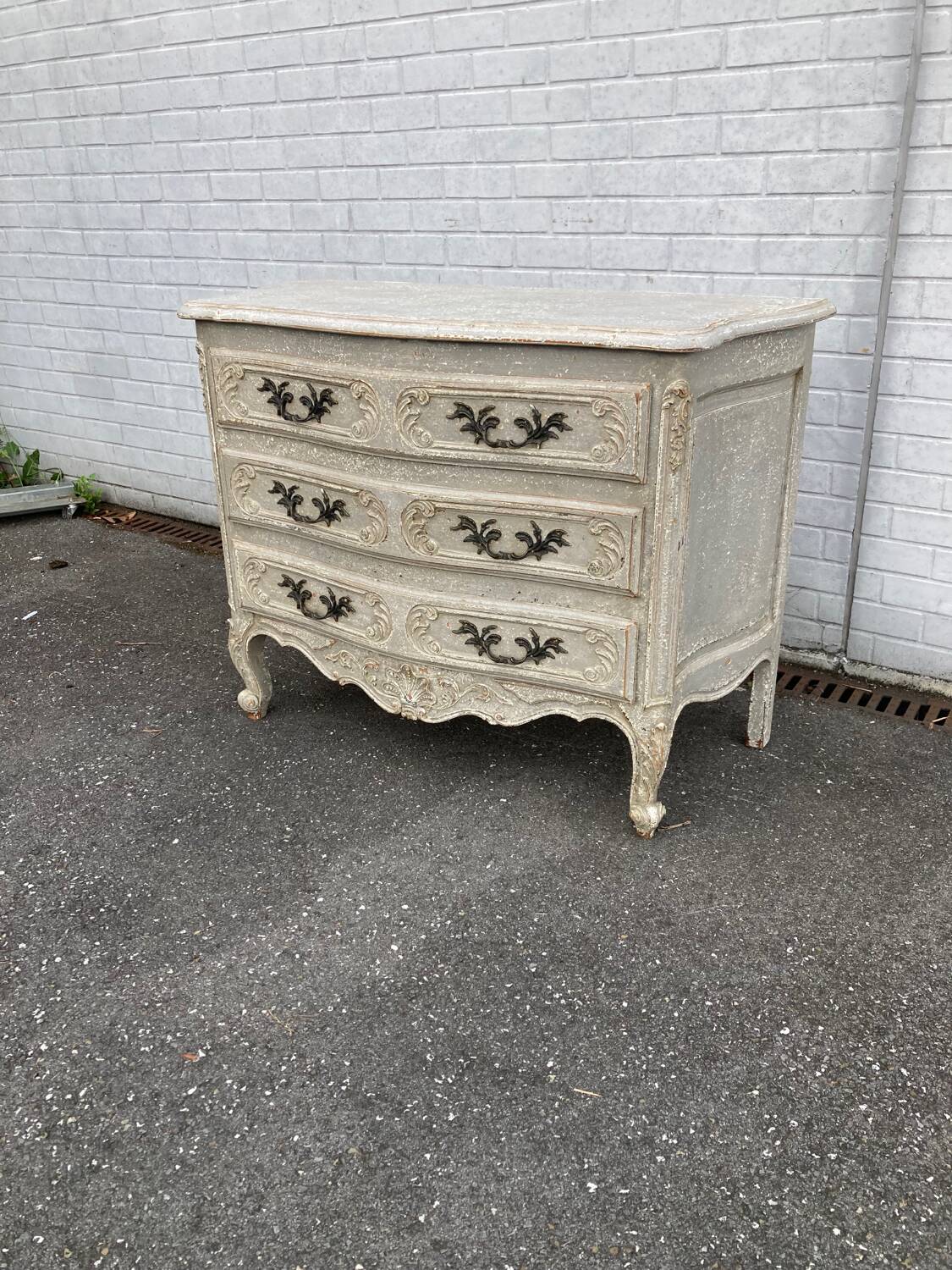 Ancienne commode Plateau en bois