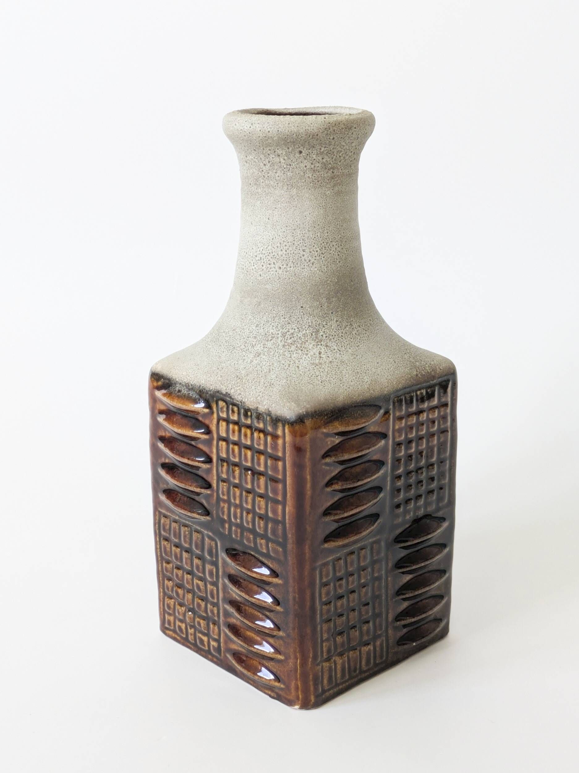 Brutalist ceramic vase Midcentury, Carstens Tönnieshof West Germany