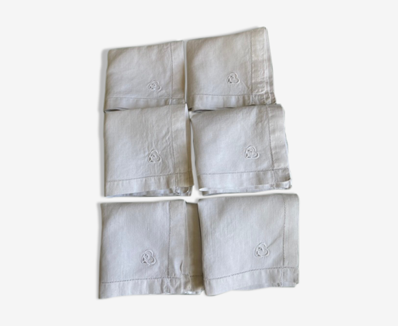 Lot de serviettes en lin brodées