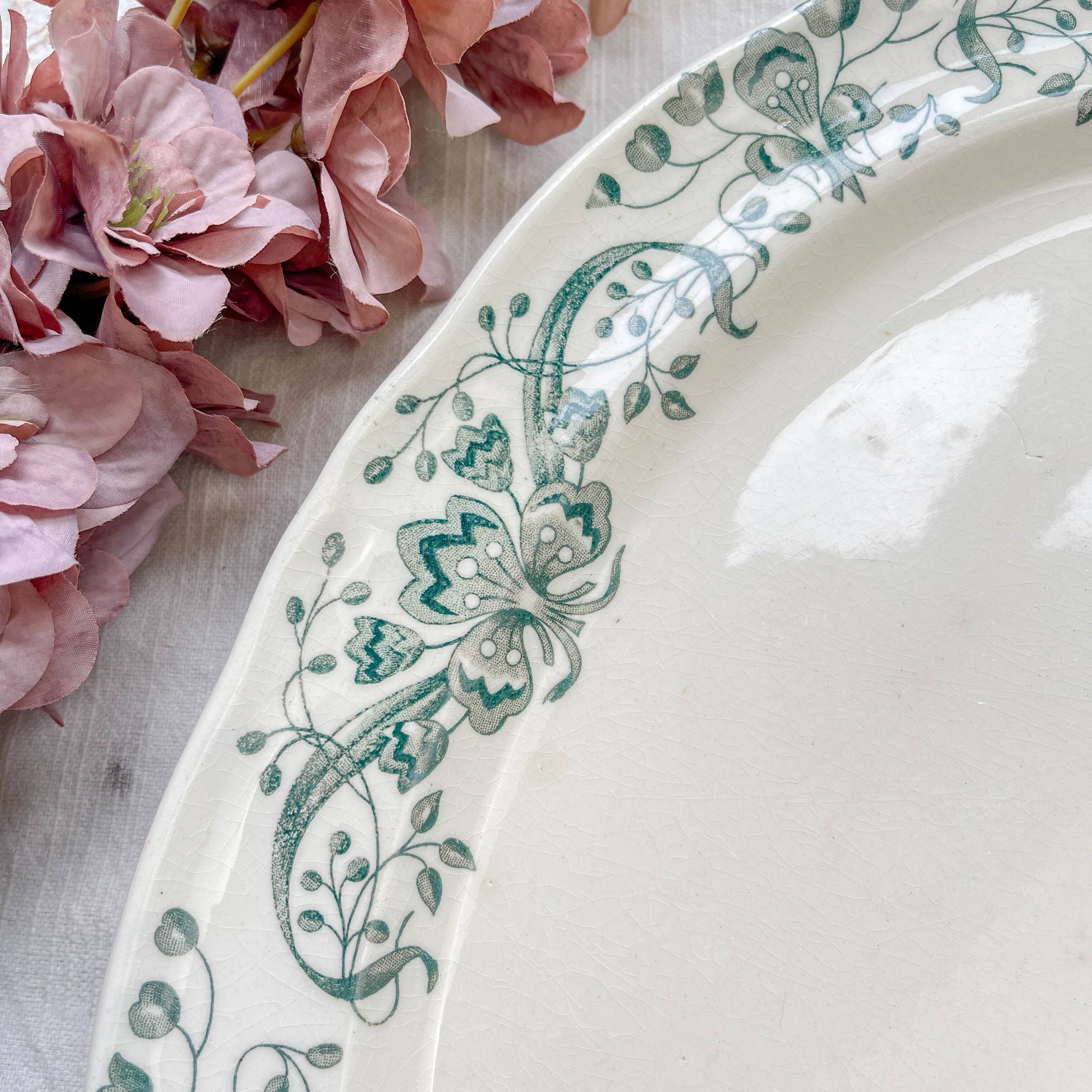 Antique oval dish from Terre de Fer "Figuig" – Longchamp 19th century