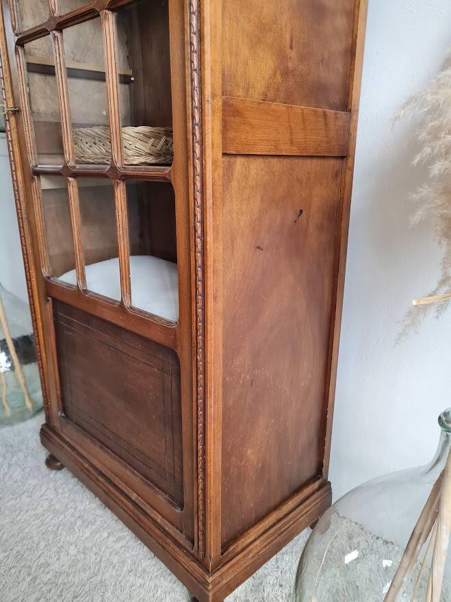 Antique Parisian glass cabinet - bonnet-maker type