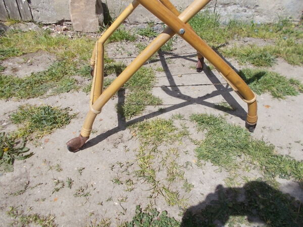 Berceau en rotin vintage