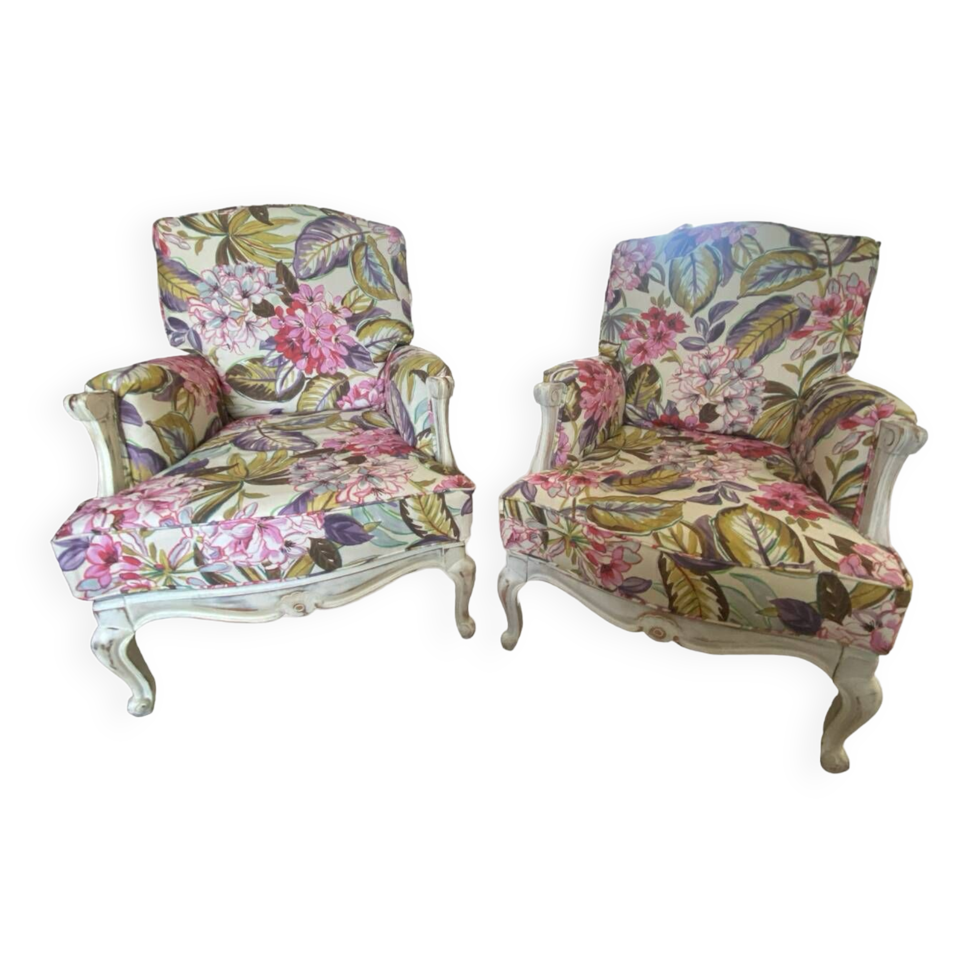 Pair of cocooning armchairs