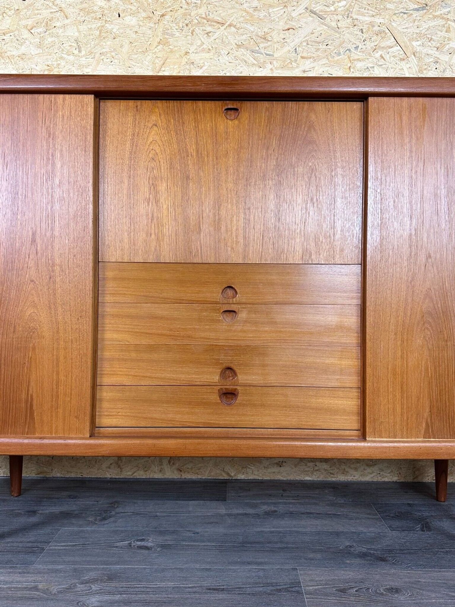 Enfilade H.W. Klein Bramin Danish Modern Design