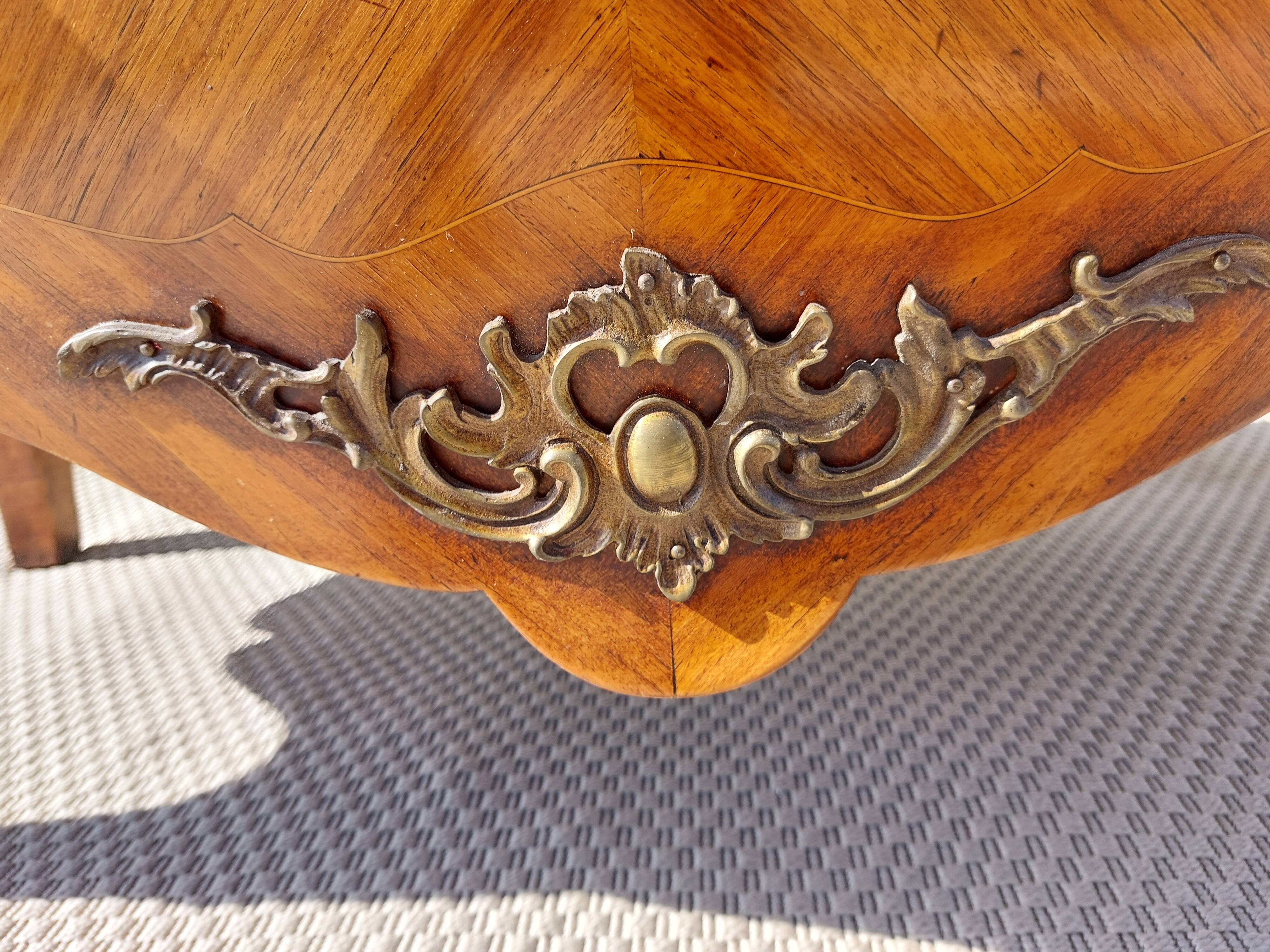 Louis XV style commode, inlaid with rosewood, marble top.