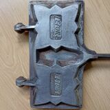 Waffle iron, croque machine sir, metal