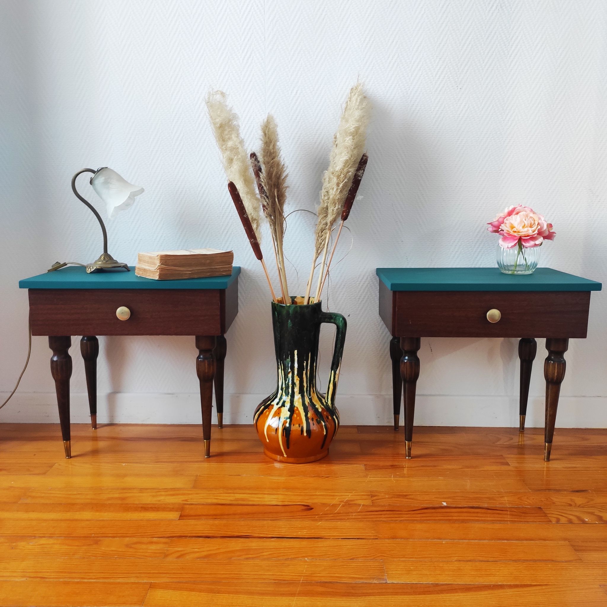 Paire de tables chevet vintage