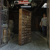 Meuble de métier à tiroirs