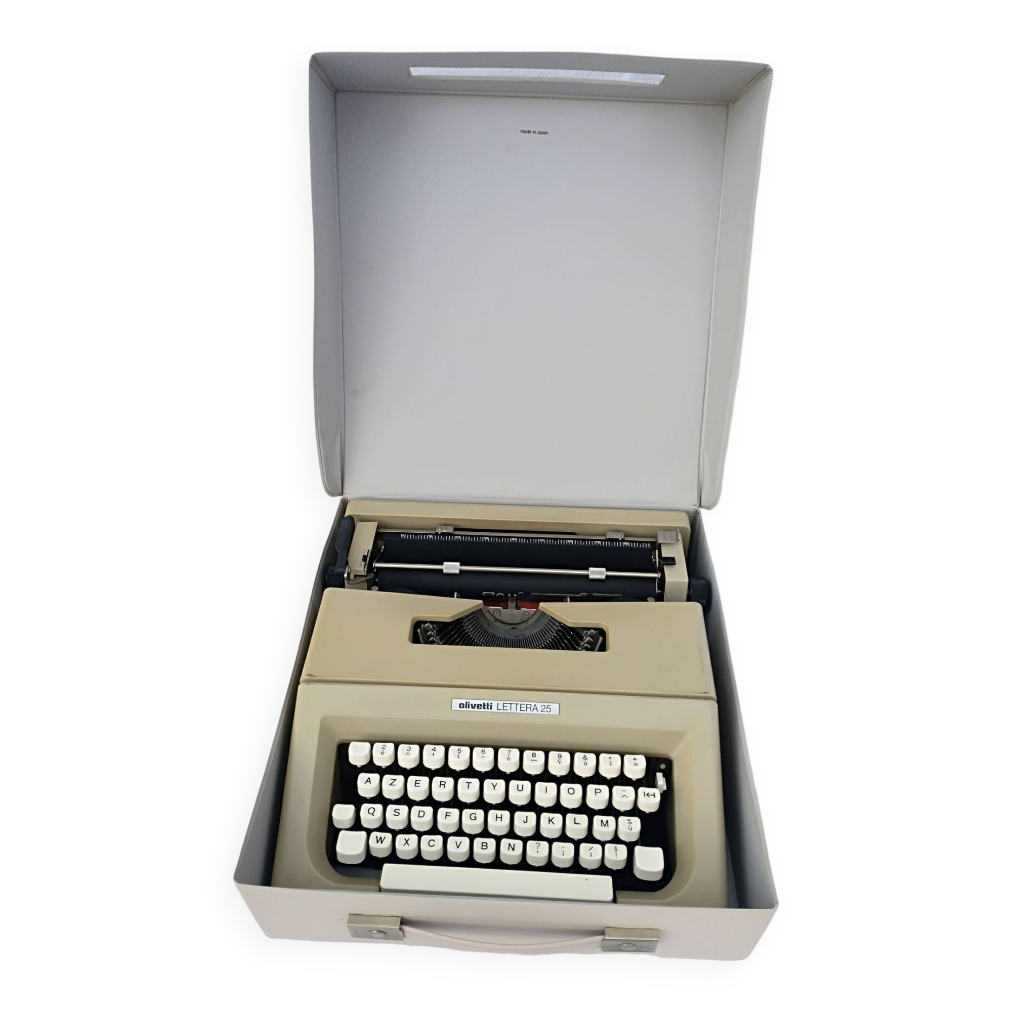 Olivetti lettera 25 typewriter, 1970s, with its carrying case