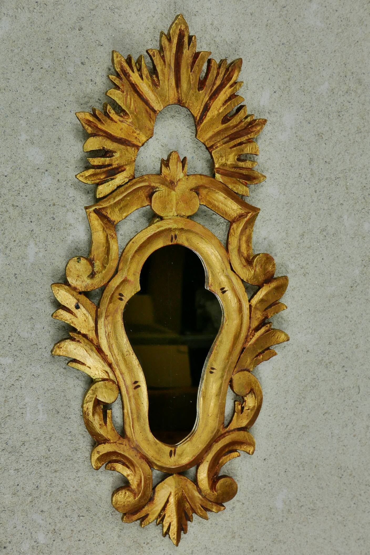Paire de miroir bois doré.