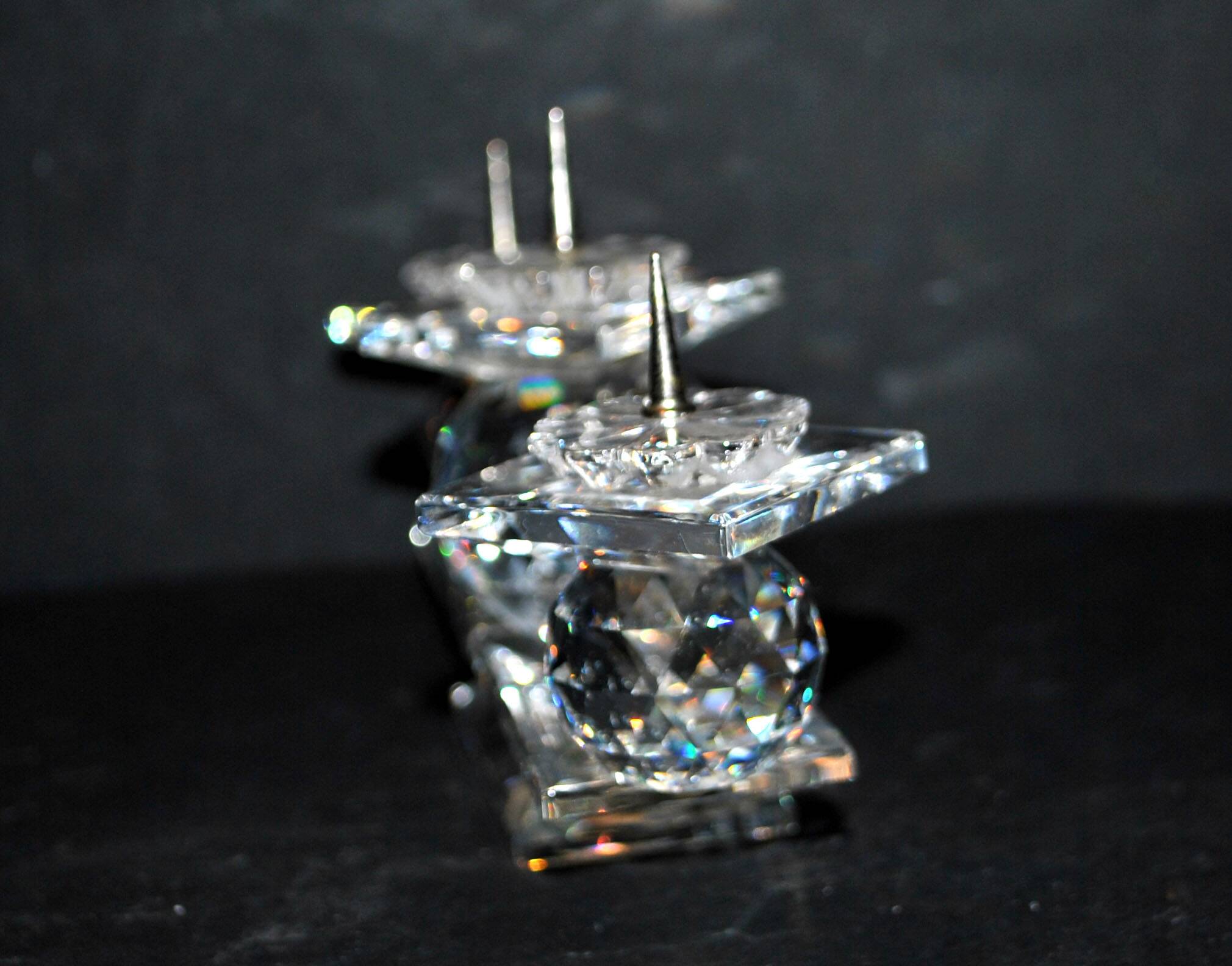 SWAROVSKI candle holder three candles in cut crystal signed 18.5 x 9 x 4cm