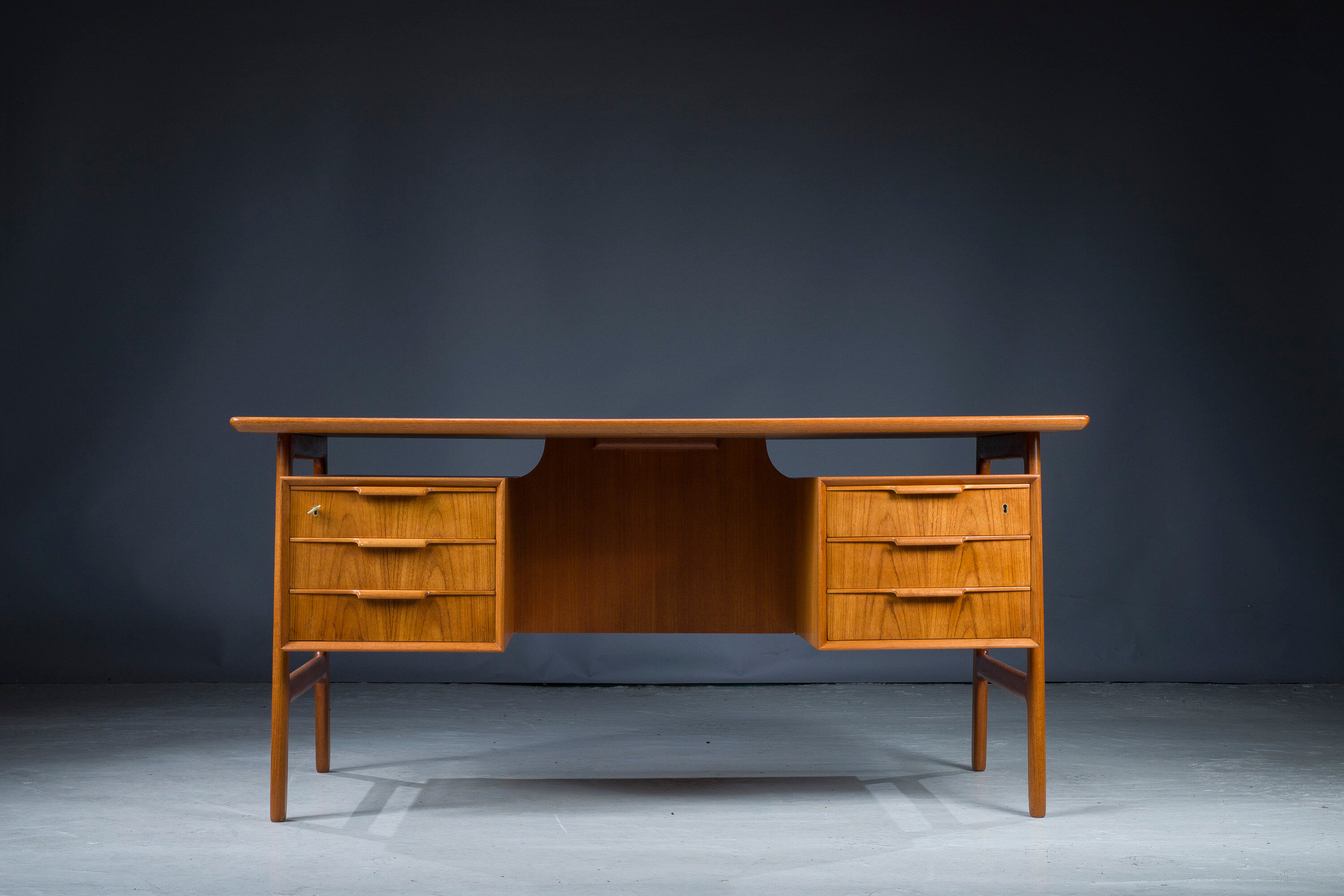 Teak 75 desk from Omann Jun, 1960s