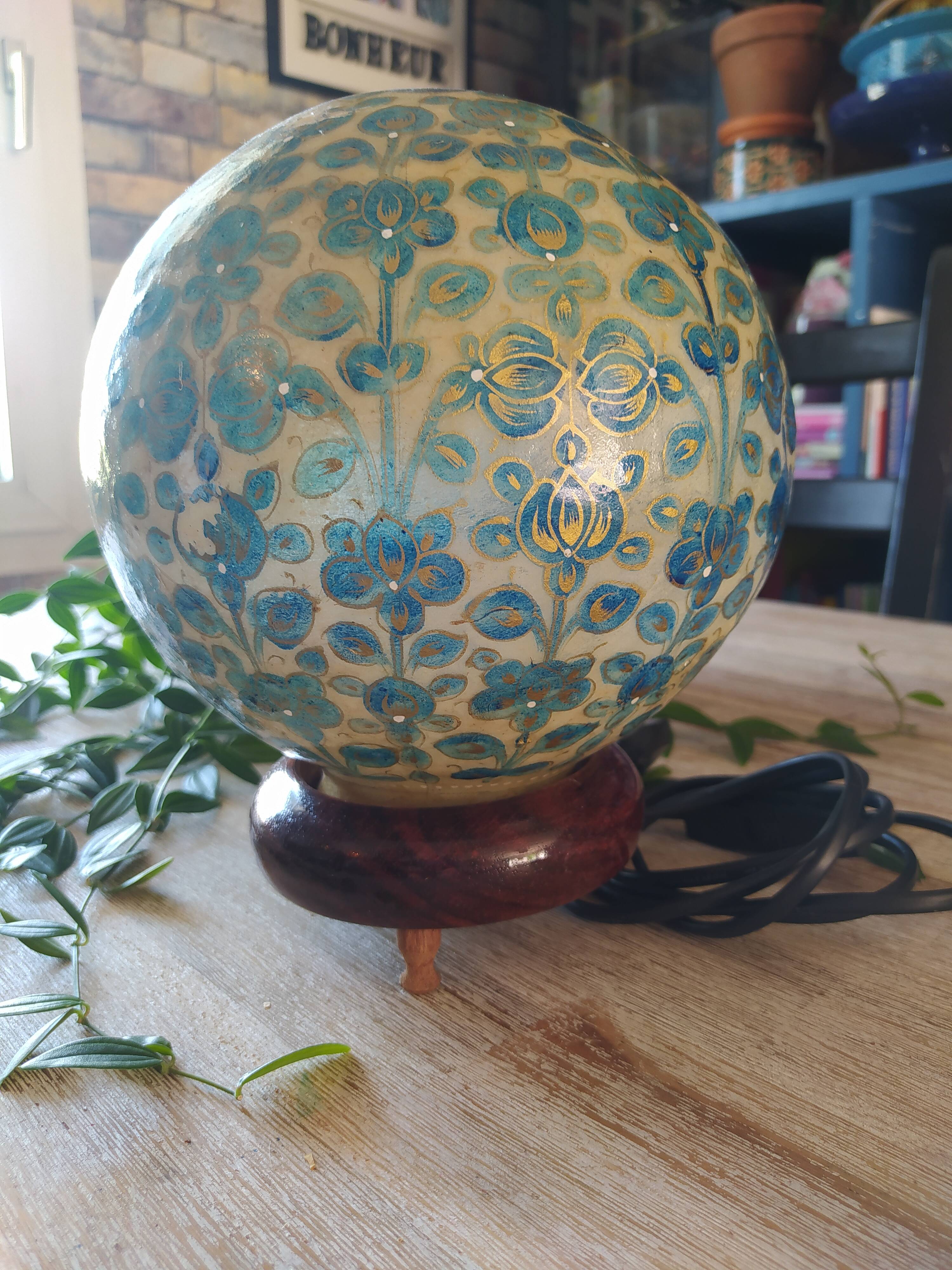 Vintage ball lamp