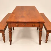 Farmhouse table and benches – Louis-Philippe style – Pitch pine