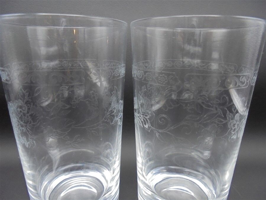 Duo of orangeade glasses