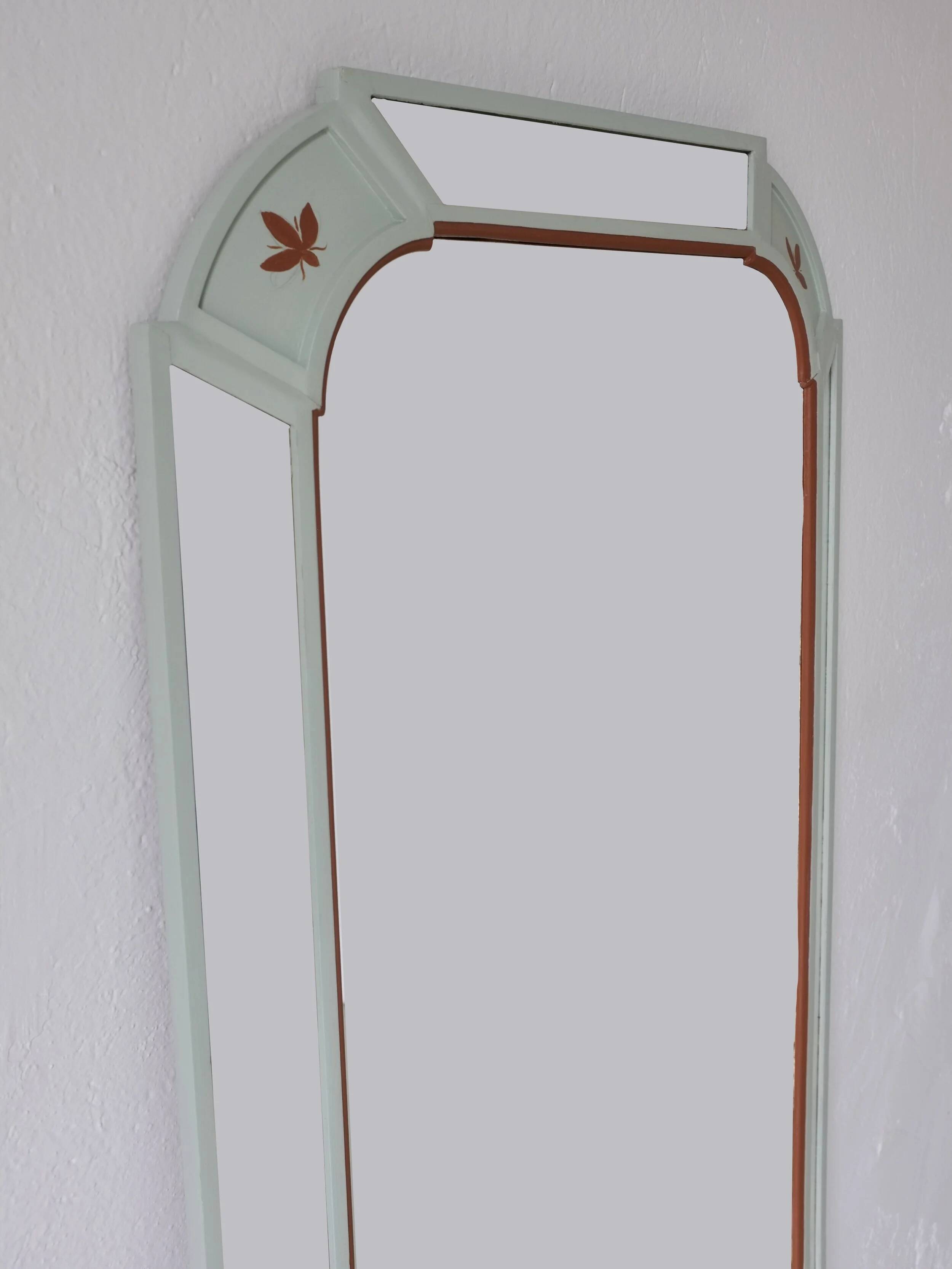 Commode suédoise peinte avec miroir | Années 1940