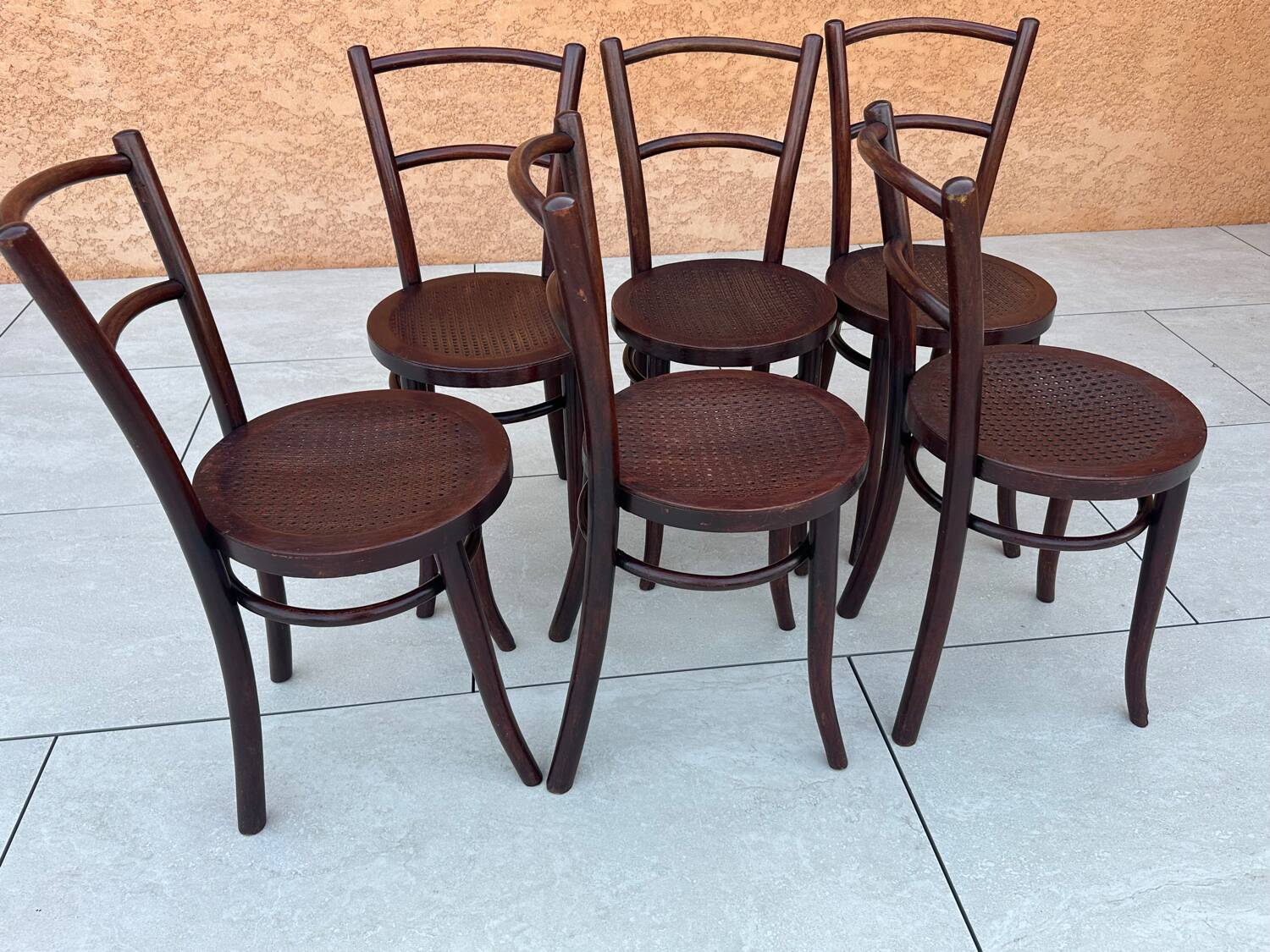 Suite de 6 chaises de bistrot Thonet années 1920