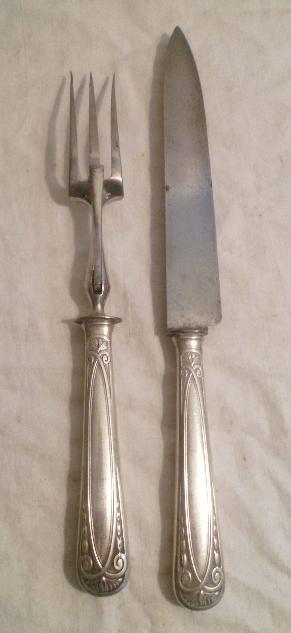 Cutlery for cutting meat in silver plated art nouveau style jugenstyl