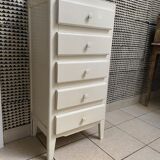 Parisian dresser