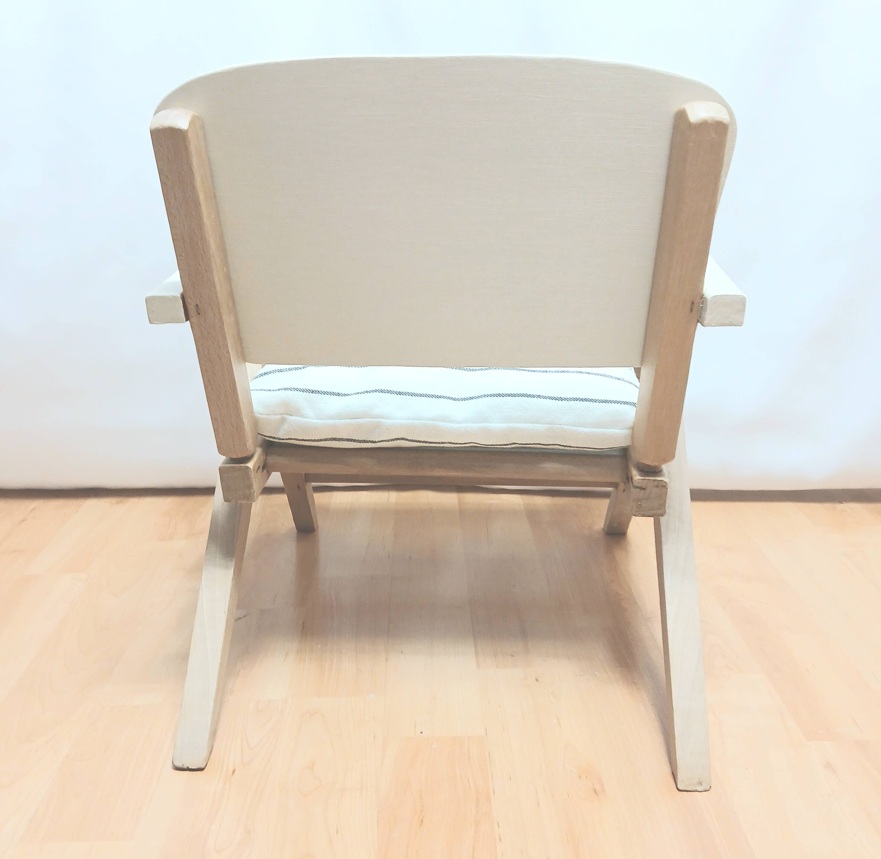 Children's armchair chair