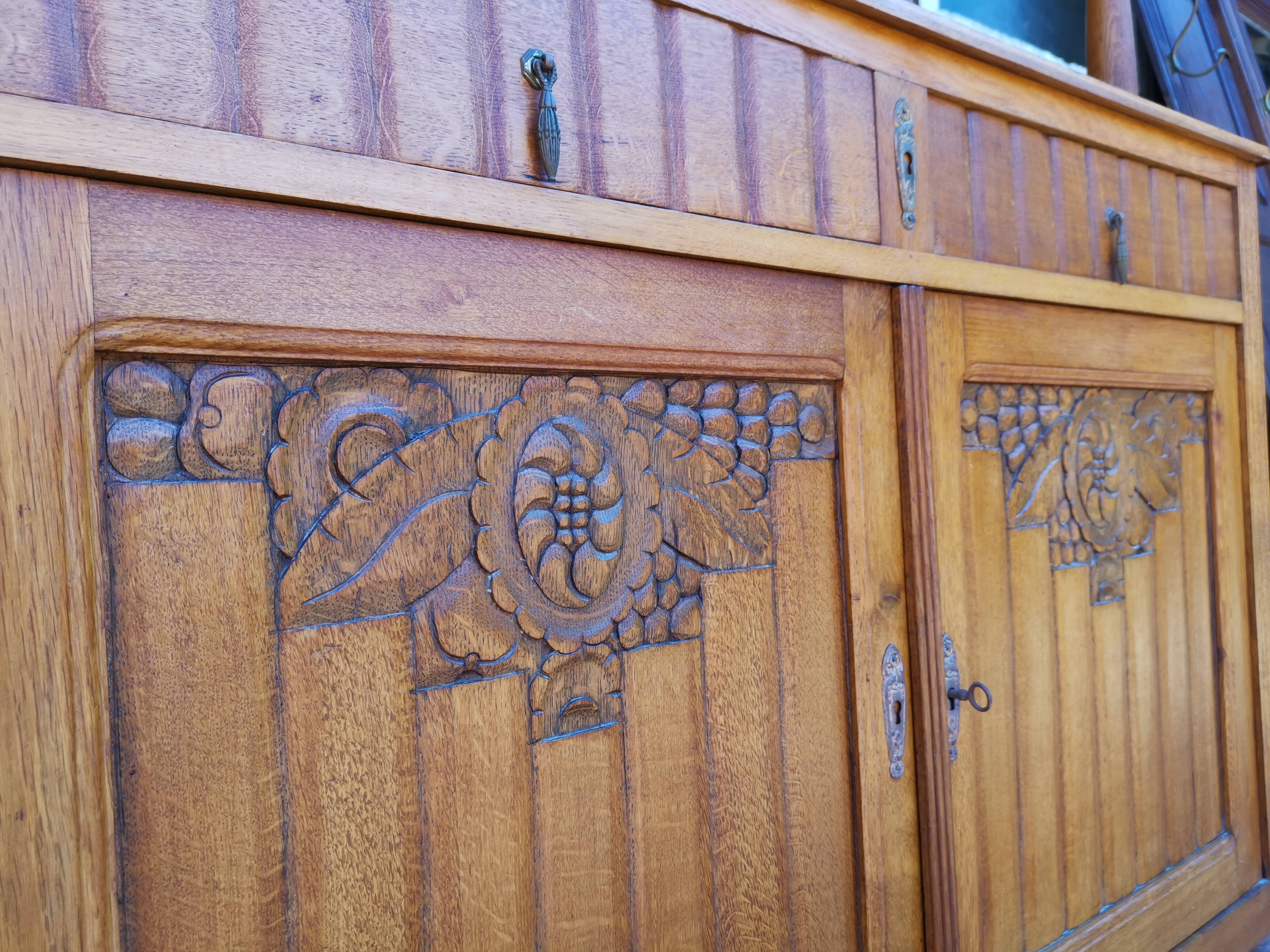 Buffet 2 body floral pattern 1929