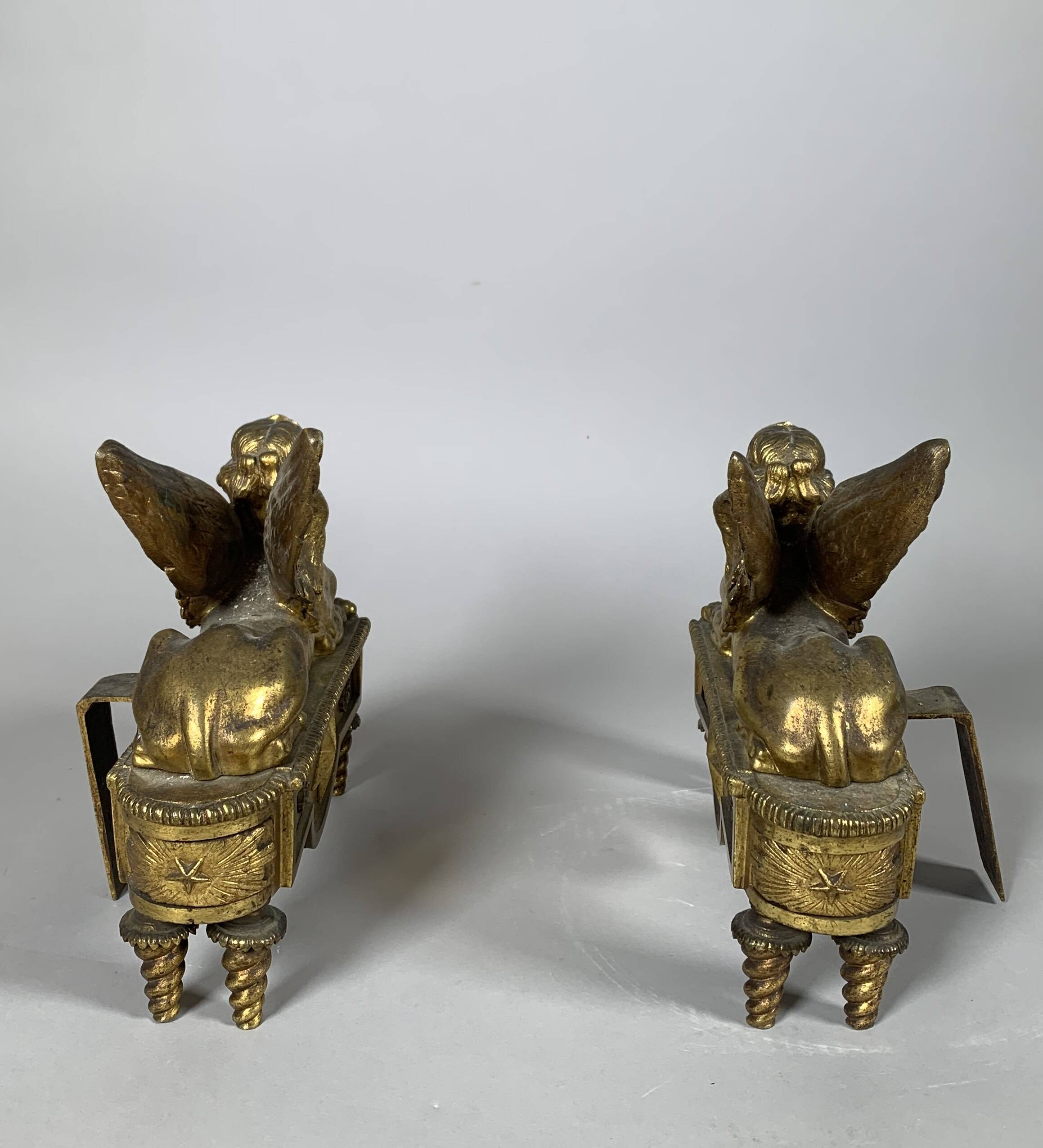 Paire De Chenets Aux Sphinges d'époque Directoire XVIIIème Siècle Attribué