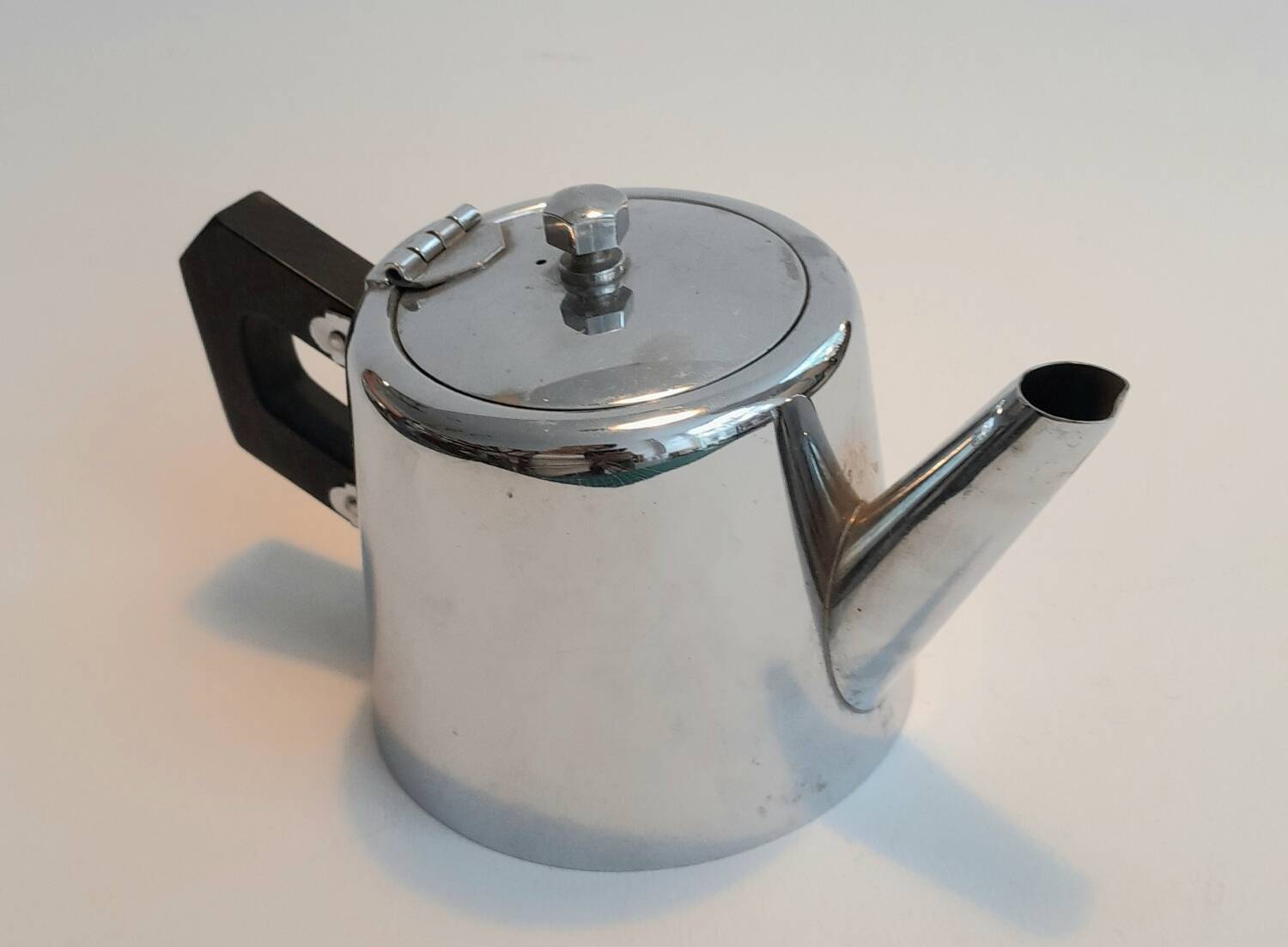 Individual bistro teapot