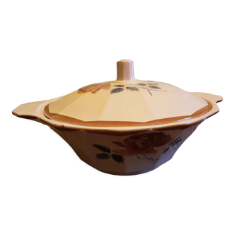 Digoin Sarreguemines tureen