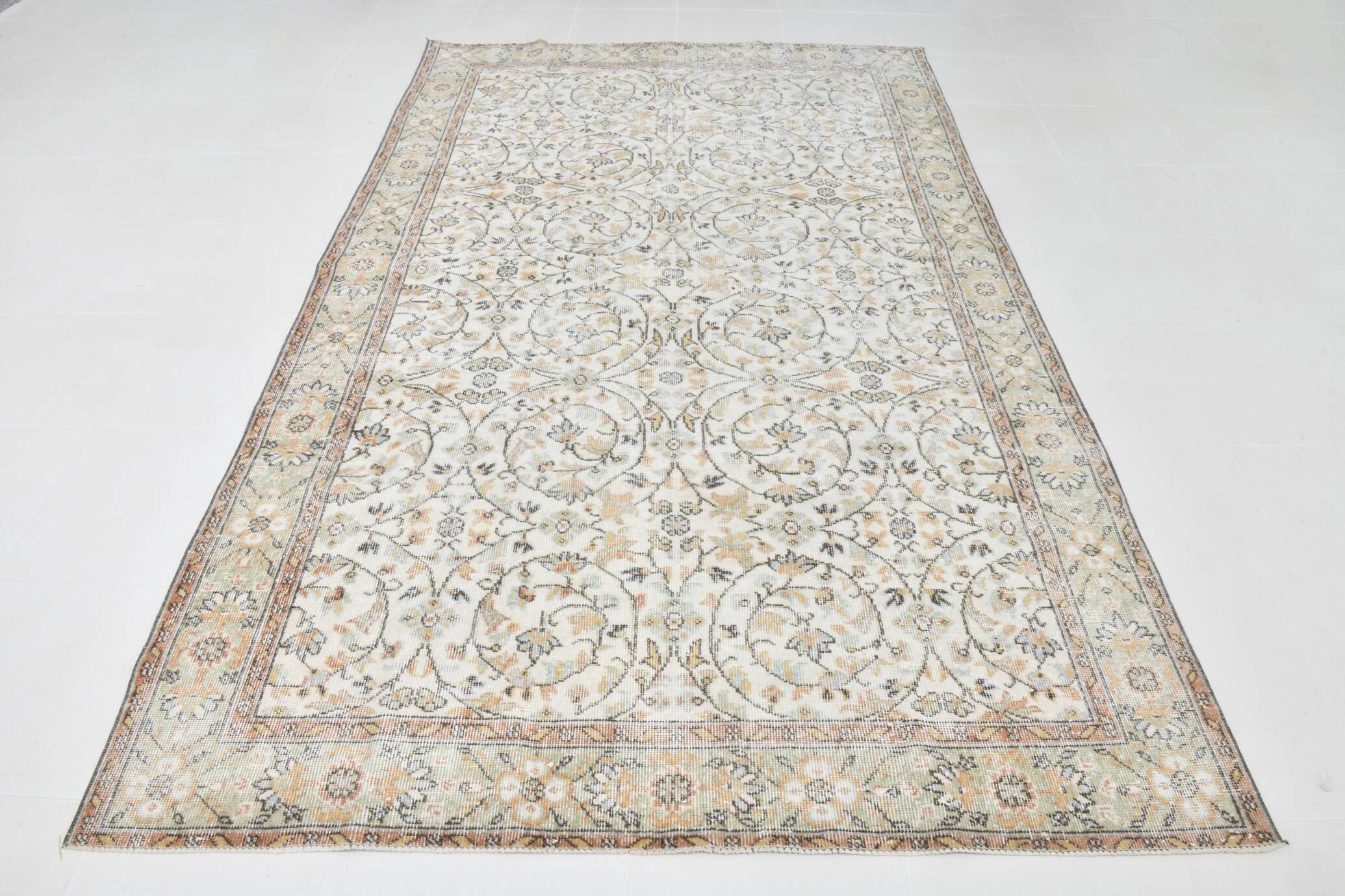 Soft Color Classic Oushak Vintage Rug, 180x290 Cm