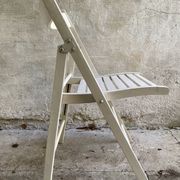 Extra folding chair / garden chair / vintage white lacquered solid wood office chair