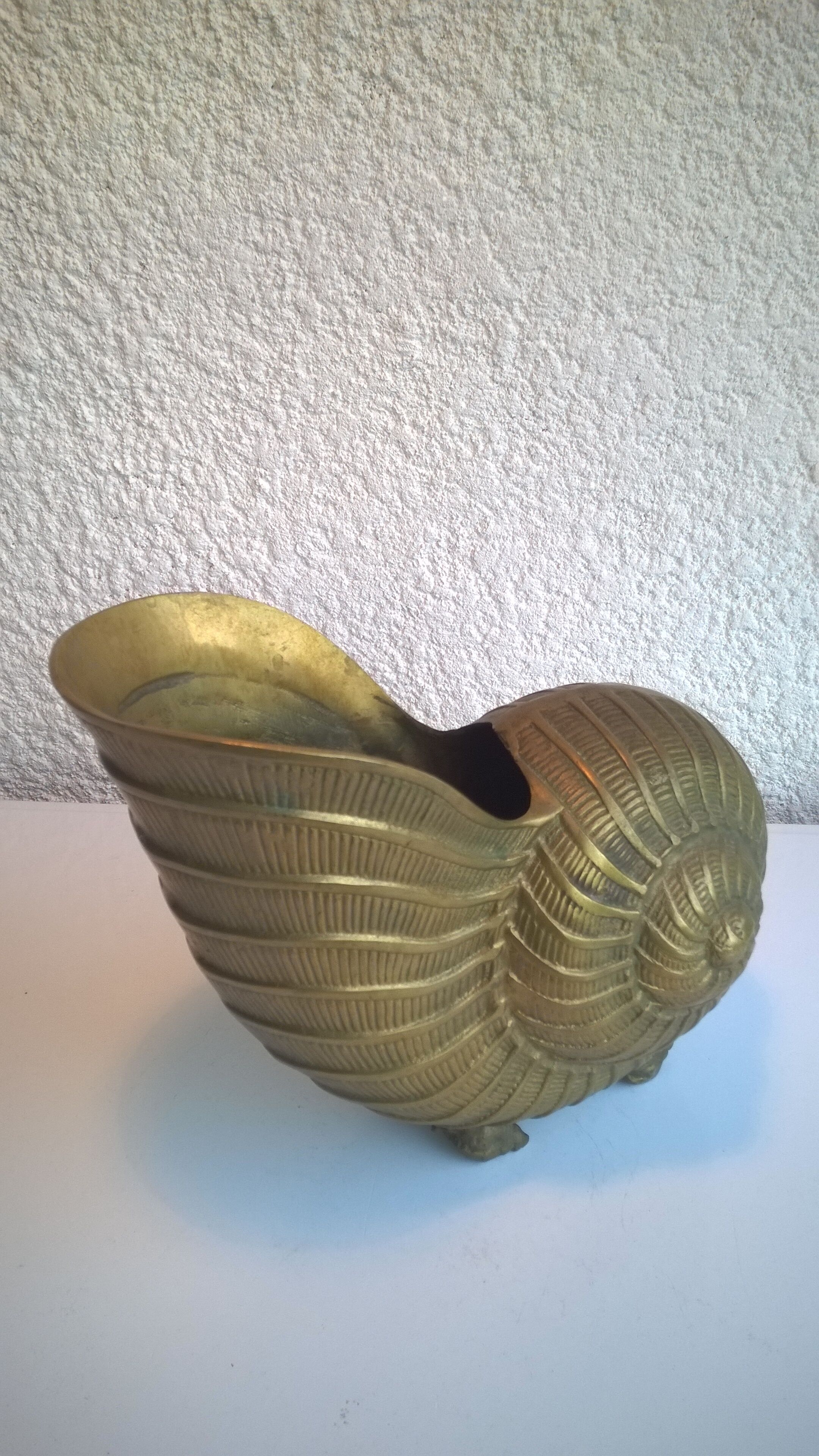 Brass nautil vase
