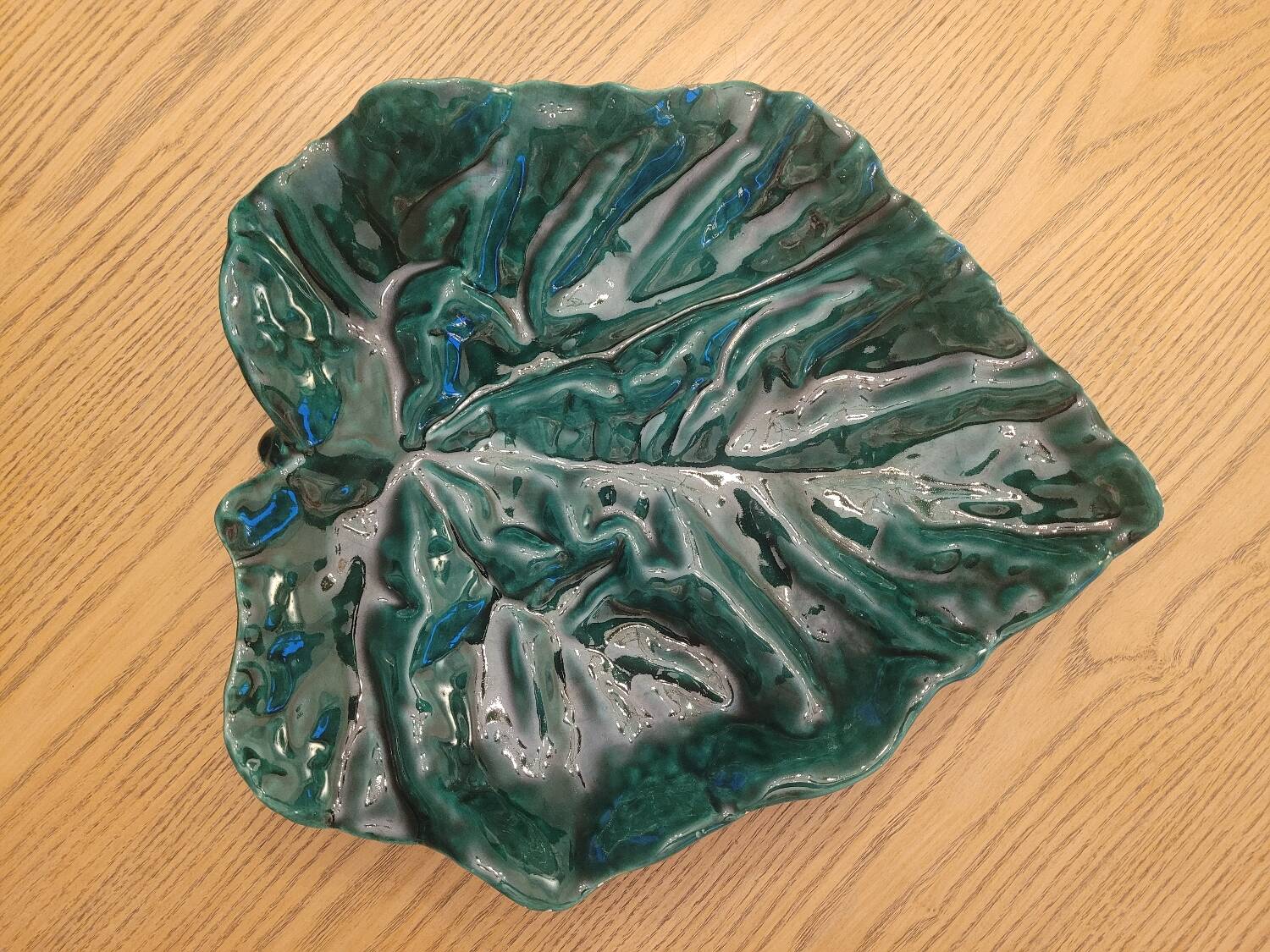 Large green enameled leaf dish