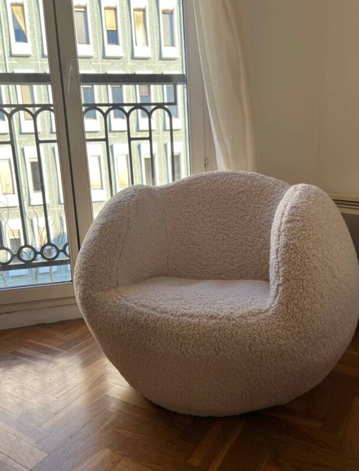 Vintage armchair "Mochi"