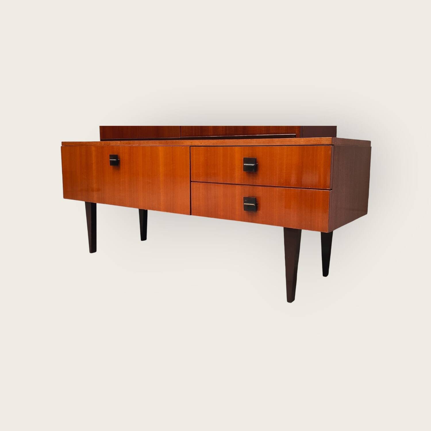 Teak veneer sideboard, mid-20th century
