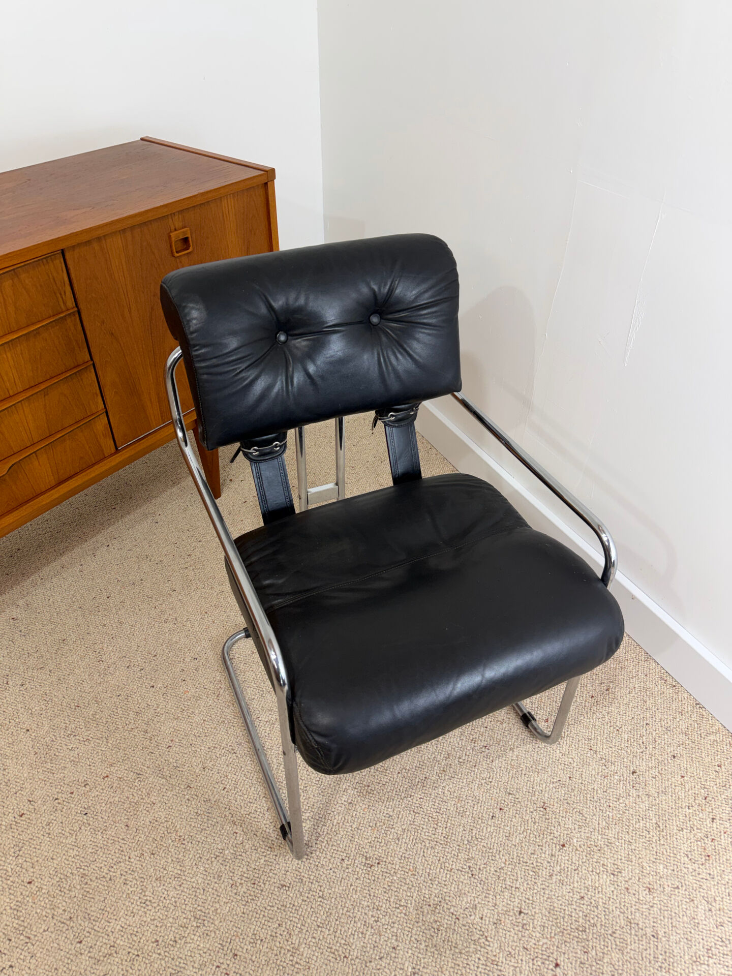 Vintage armchair model “Tucroma” – Guido Faleschini for iMariani