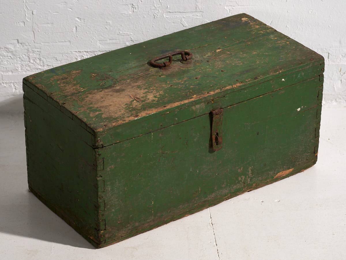 Small antique green wooden chest (circa 1910) #6