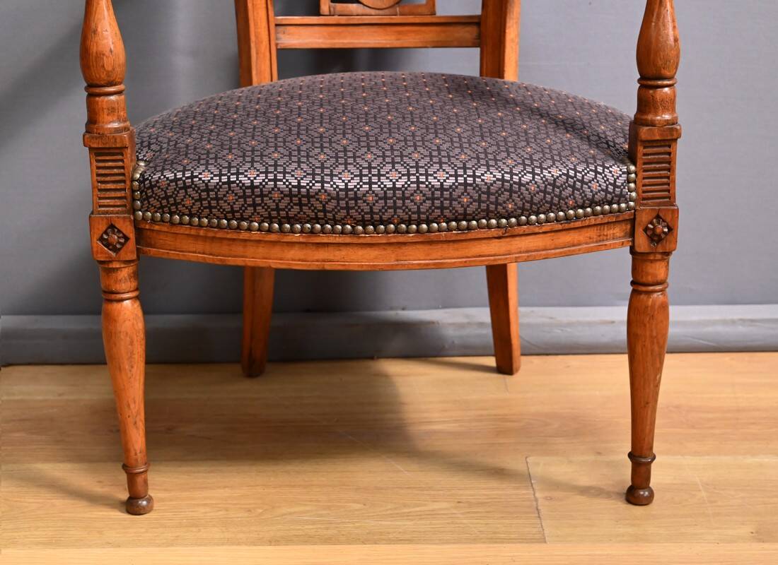 Paire de Fauteuils en Hêtre teinté – Début XXe