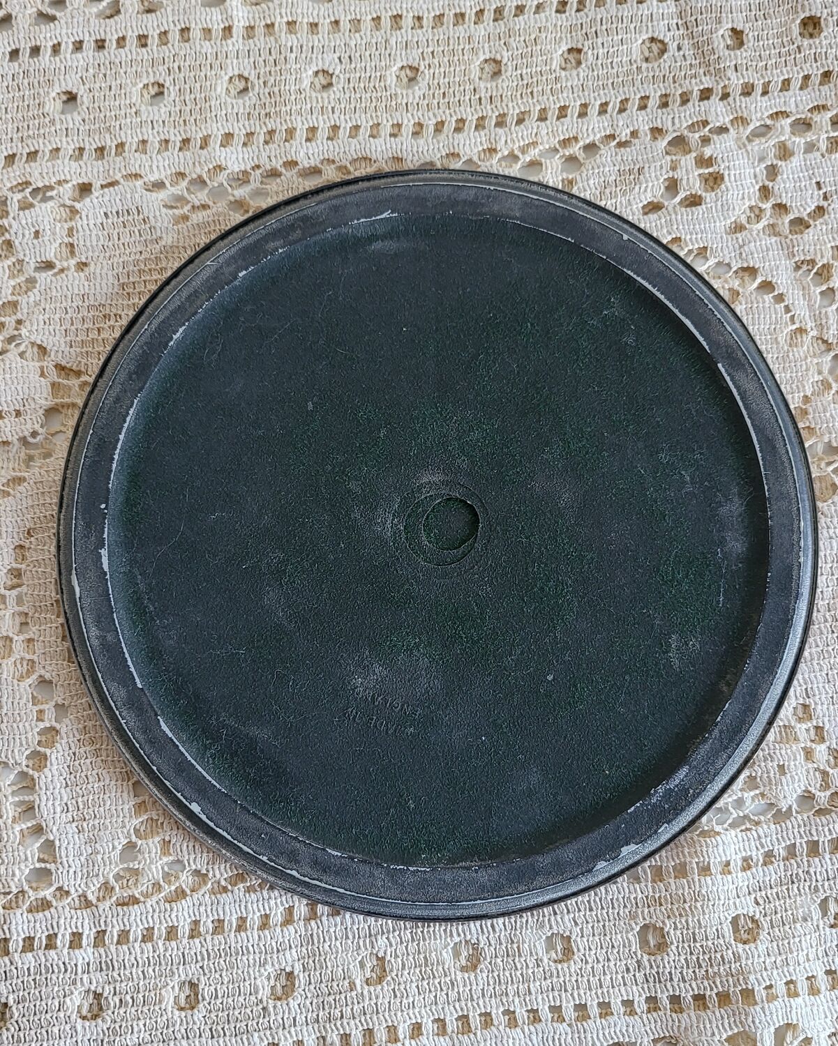 Silver-plated metal trivet English