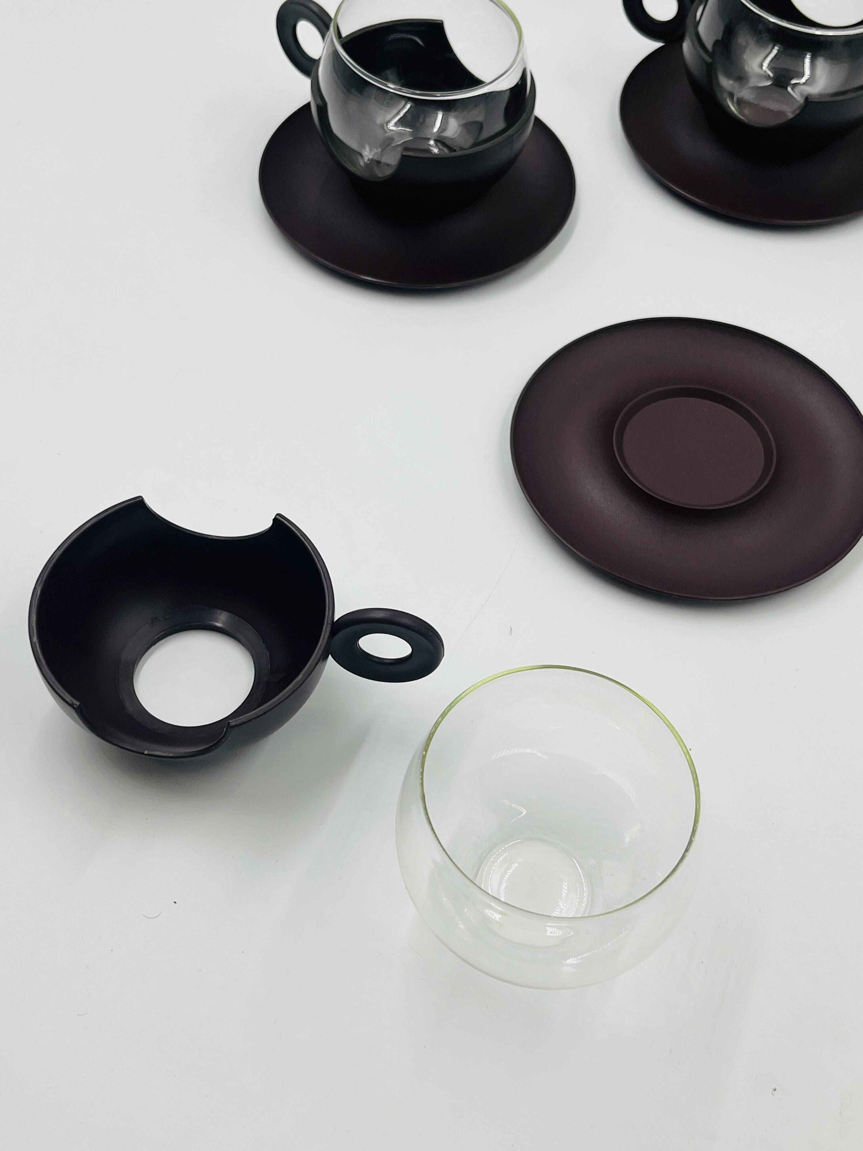 5 Cup Pop Service at Anses Donut – Dutch Design – 1970
