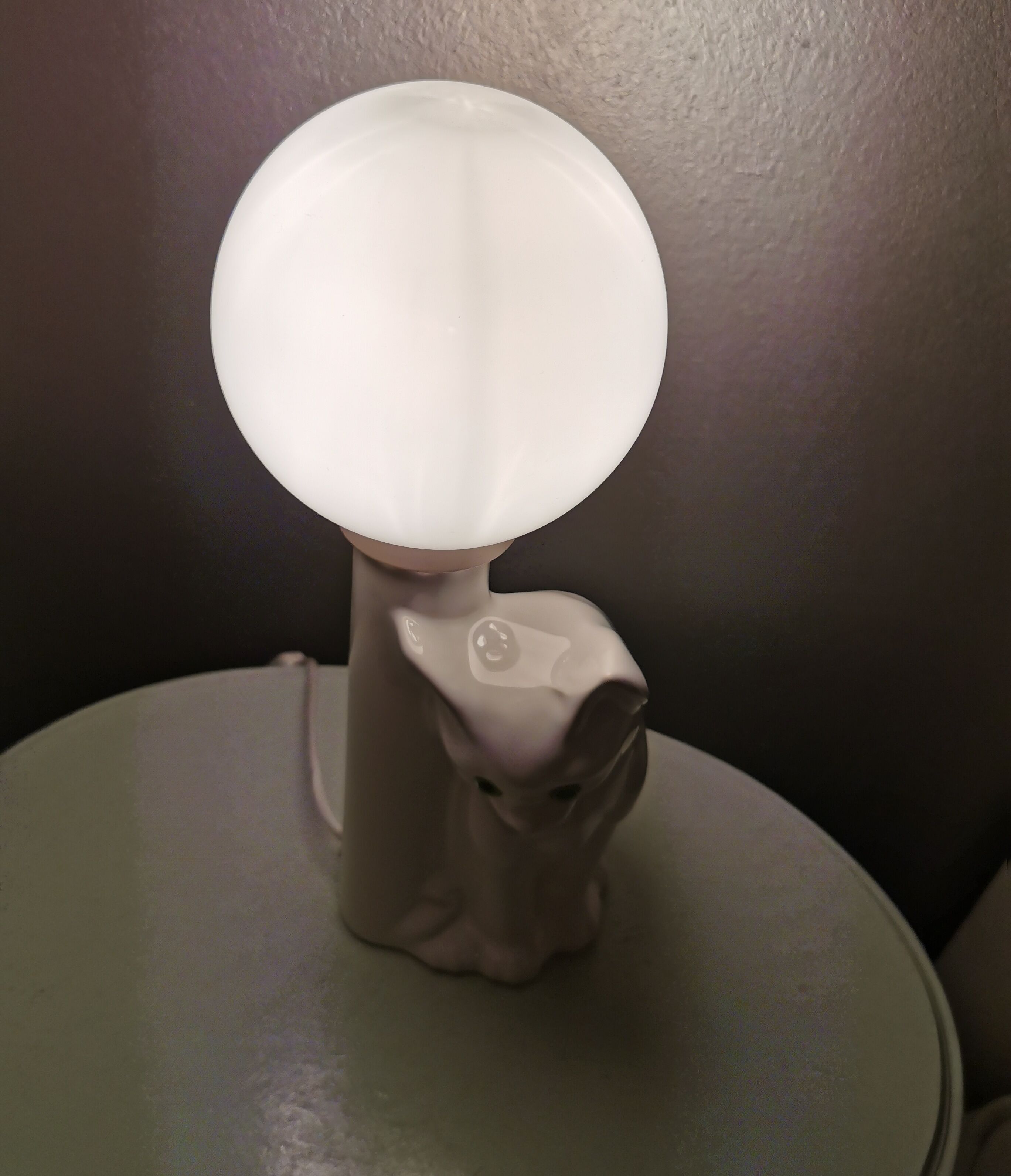 Vintage ceramic cat lamp from the eighties