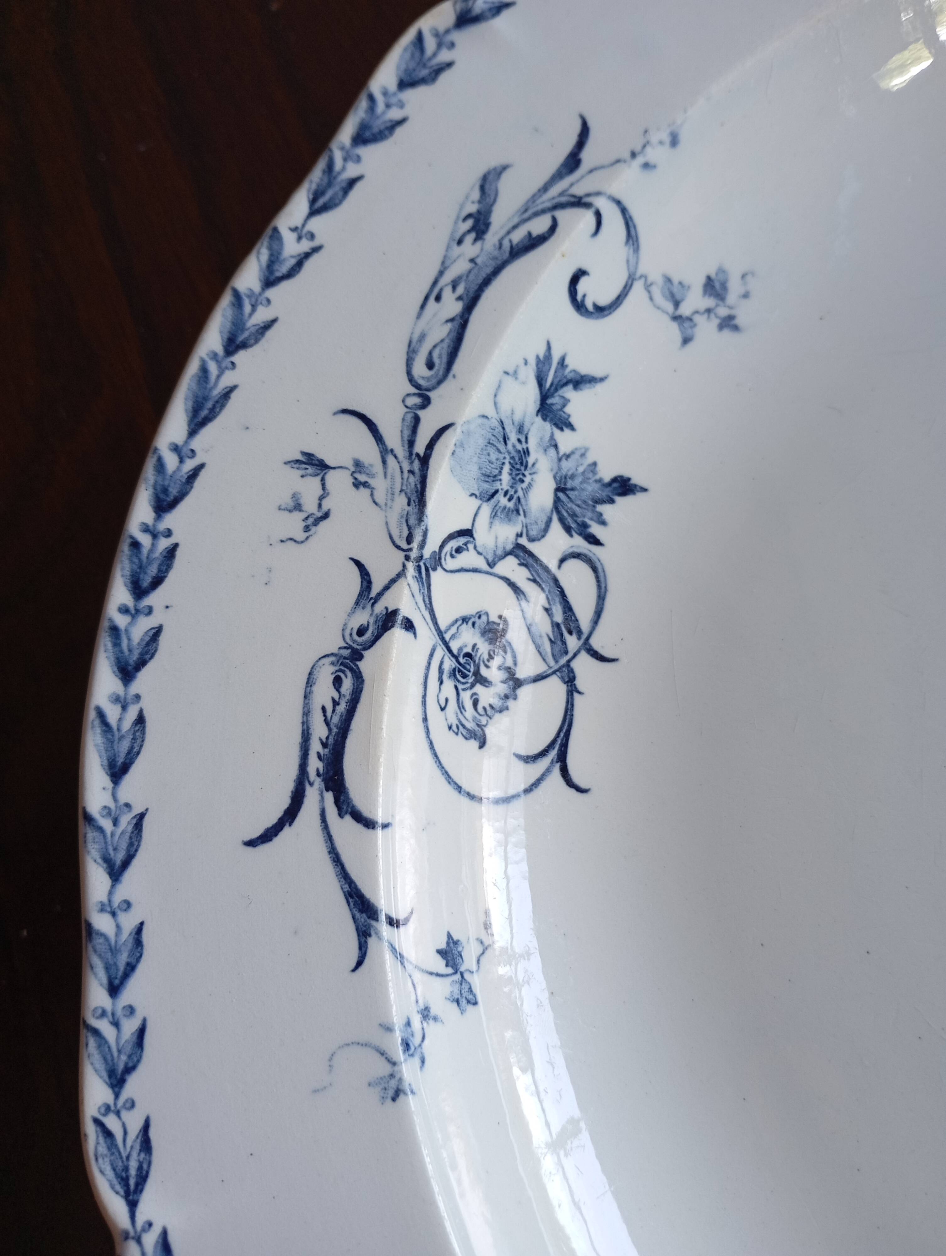 Ironstone dish "Regina" Gien