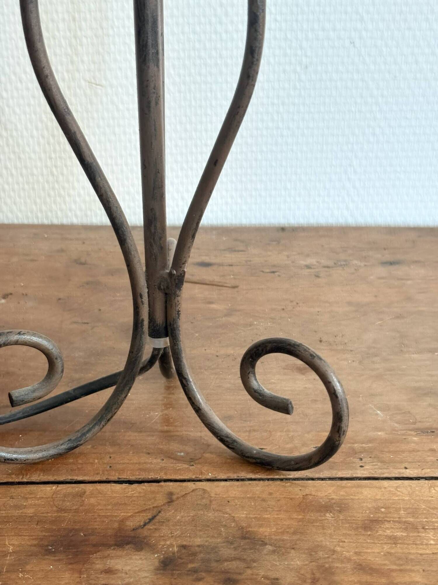 Table Lamp Wrought Iron Style Rustic Neoclassical Chic Art Deco Volutes
