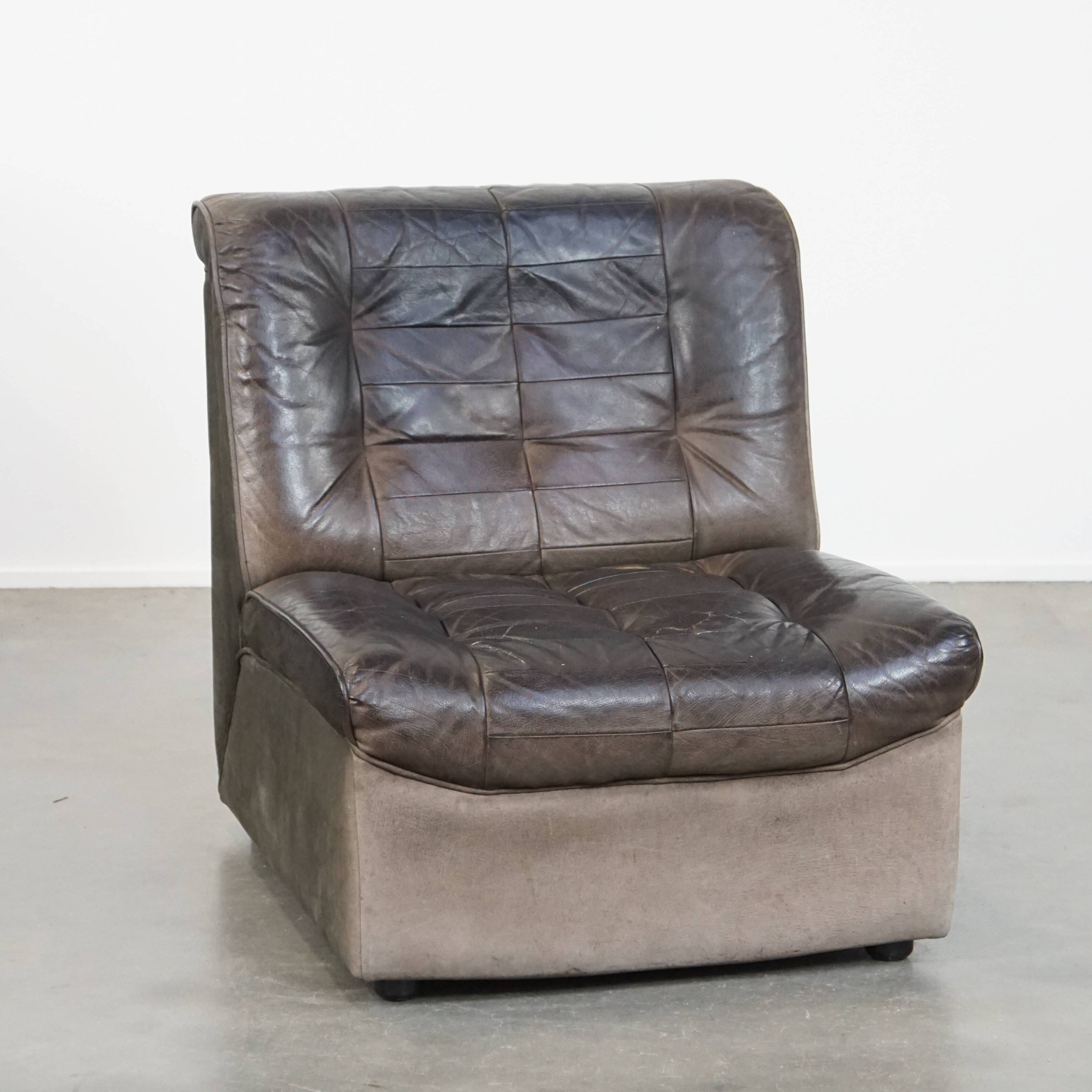 Fauteuil design vintage en cuir gris des années 1970