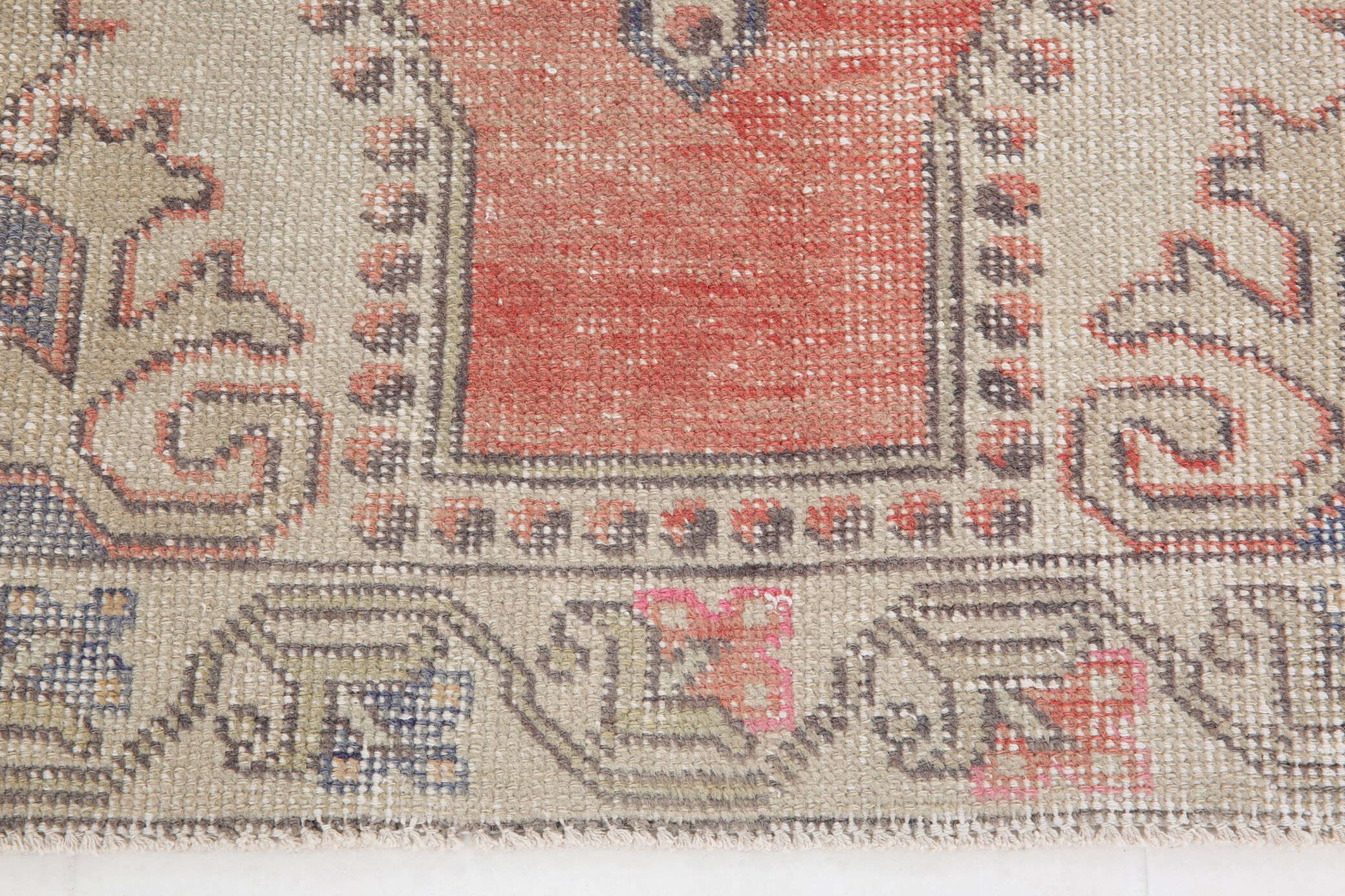 4x7 Scandinavian Vintage Rug