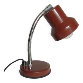 Petite lampe de bureau rouge et chrome vintage 1970