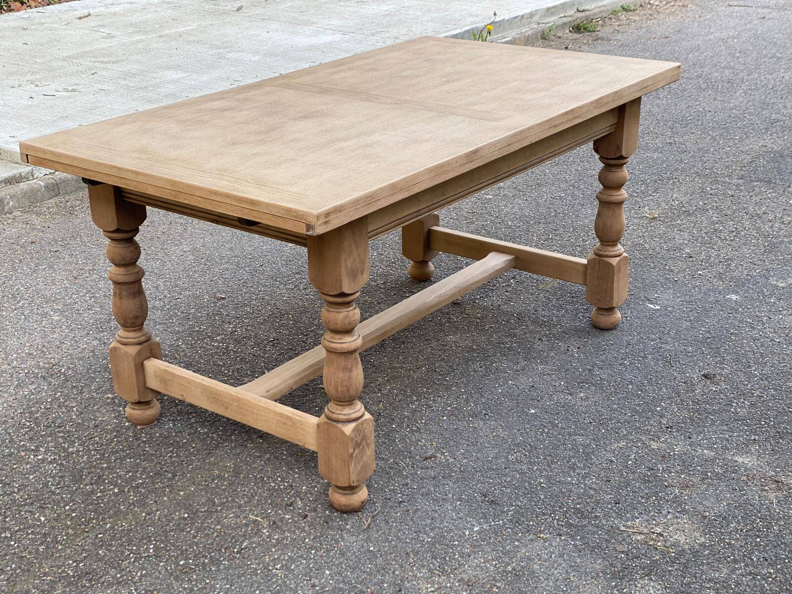 Renovated 19th-century oak extendable farmhouse dining table 160-240cm